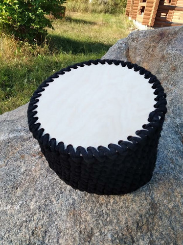 Virkattu sisustuskori
