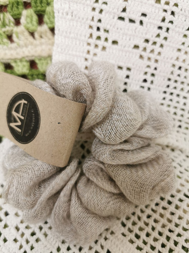 Scrunchie, 