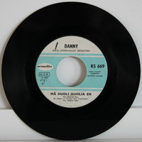 Danny: Vaaksa vaaraa vain