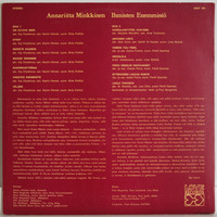 Minkkinen Annariitta: Ihmisten enemmistö (Love Records)