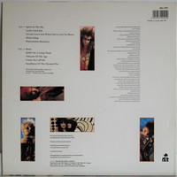 Doctor & The Medics: Laughing At The Pieces