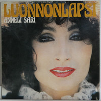 Anneli Sari: Luonnonlapsi