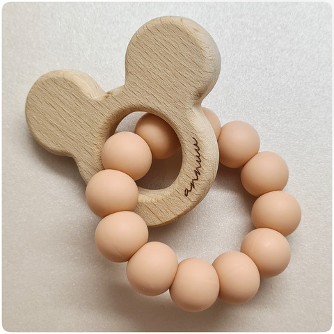 Mikki Pururengas • Peach