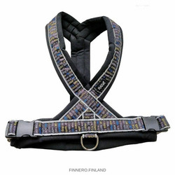 Finnero Ratia 8-shape valjas 50 cm, musta