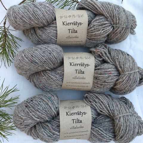 Recycled Tilta wool yarn, uncolored