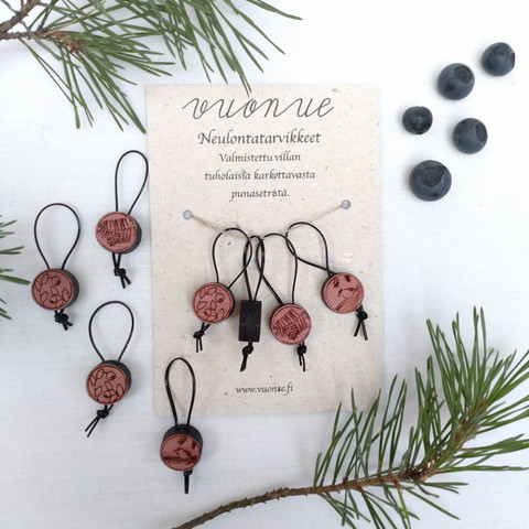 Stitch markers, 4 pcs