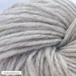 Unelma fluffy lamb´s wool yarn, 500g