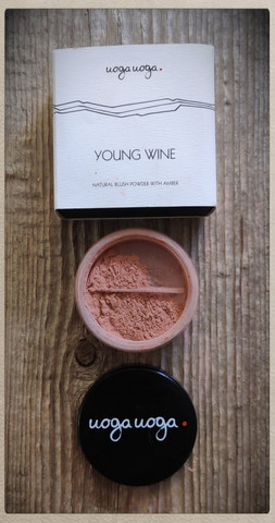 Uoga Uoga mineraaliposkipuna - young wine 644