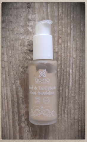 Boho Fluid Foundation meikkivoide - Beige Doré (04)