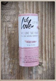 We Love The Planet, Huulivoide - Velvet Shine