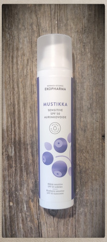 Ekopharma Mustikka Sensitiva spf 50 aurinkovoide
