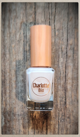 Charlotte Bio Kynsilakka- 01, Nude, 10ml