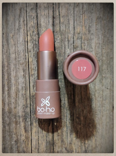 Boho Green make-up, huulipuna117 Fairy Pink