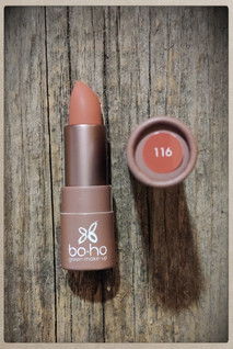 Boho Green make-up, Huulipuna 116 Mysterious Brown