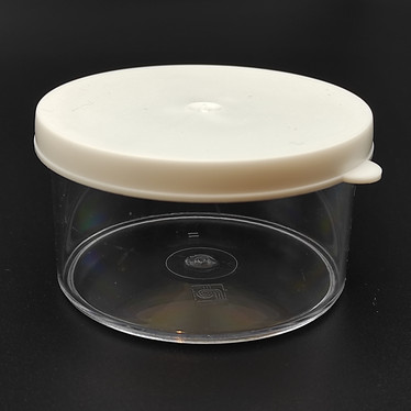60 ML PLASTIC CONTAINER WITH LID (9 PCS)