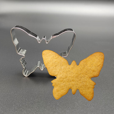 LARGE BUTTERFLY COOKIE CUTTER