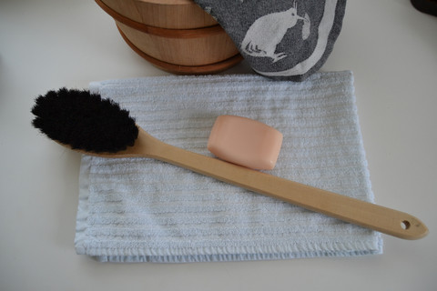 Saunaharja soikea, pituus 48 cm, öljytty harjapuu, pehmeä