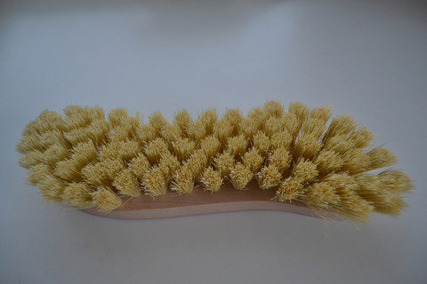 Kuurausharja/juuriharja s-malli, koko 7,5x24,5 cm, karkea