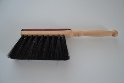 Lasten pöytäharja, pituus 22,6 cm, mahonkinen lakattu harjapuu, pehmeä