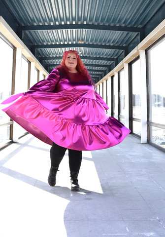 CURVES: LUSH- DRESS , GLITTER PINK