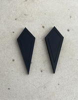 ARROW - earrings, BLACK
