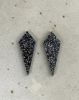 ARROW - earrings, BLACK glitter
