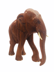 Koriste-esine, puinen elefantti