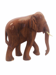 Koriste-esine, puinen elefantti
