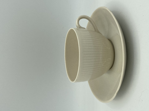 Sointu coffee cup, beige - Emman Aarrearkku