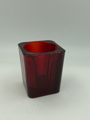 Pentik lantern, red