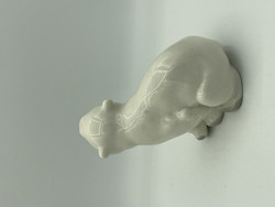 Lomomosov polar bear figurine