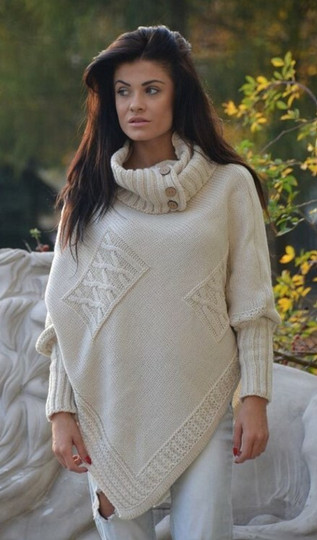 Carry beige poncho