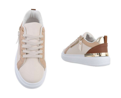 Trendikkään kesäiset Sneaker tennarit naruilla ja yksityiskohdilla