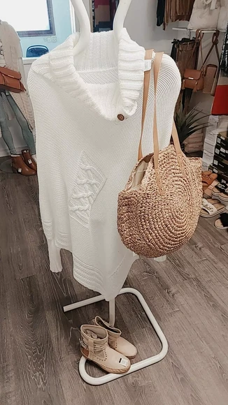 Round Wicker bag