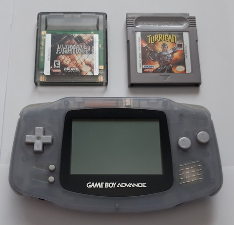 Game Boy Advance - käsikonsoli + 2 Peliä (Game boy) - LOYTOLAARI
