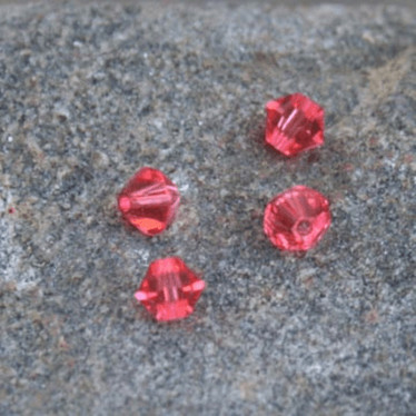 Swarovski 4 mm bicone india pink