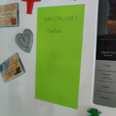 Staattinen paperi ohjeen seuraamiseen