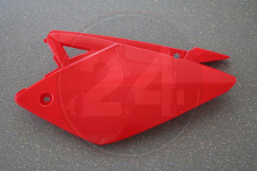 Takakate vasen punainen, Rieju MRT 50cc 2009 - 2021