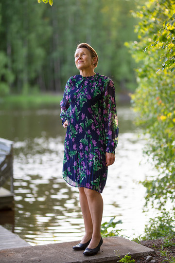 Kaunis kokonaan pliseerattu hihallinen Soulmate Alice - mekko
