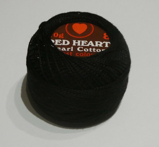 Red heart helmilanka väri musta
