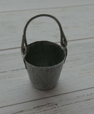 Ämpäri 1:12