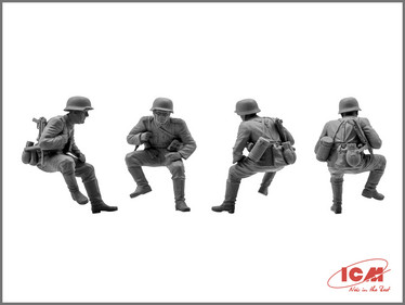 German Tank Riders (1942-1945) 4 figures