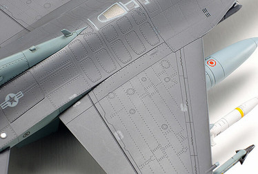 F-16CJ w/Full equipment
