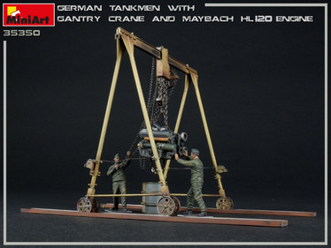 GERMAN TANKMEN WITH GANTRY CRANE & MAYBACH HL 120 ENGINE