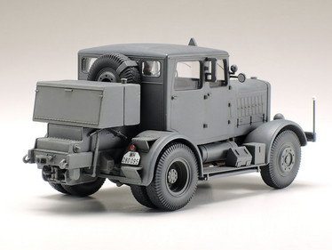 German Heavy Tractor SS-100 Vetoauto