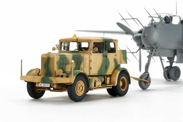 German Heavy Tractor SS-100 Vetoauto