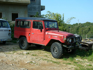 FJ43 SUV WITH HARD TOP