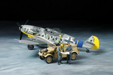 MESSERSCHMITT BF109 G-6 & KÜBELWAGEN TYPE 82
