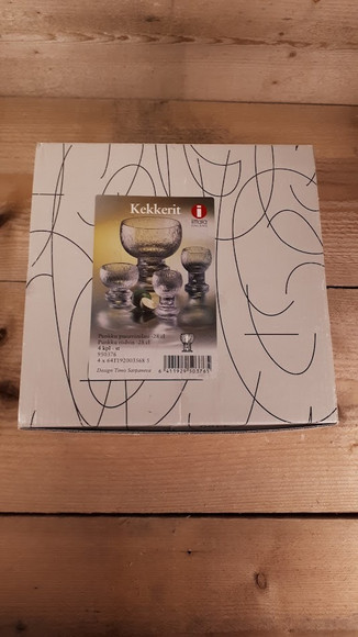 Punaviinilasi 4 kpl, Punkku