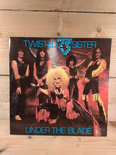 LP-levy, Twisted Sister